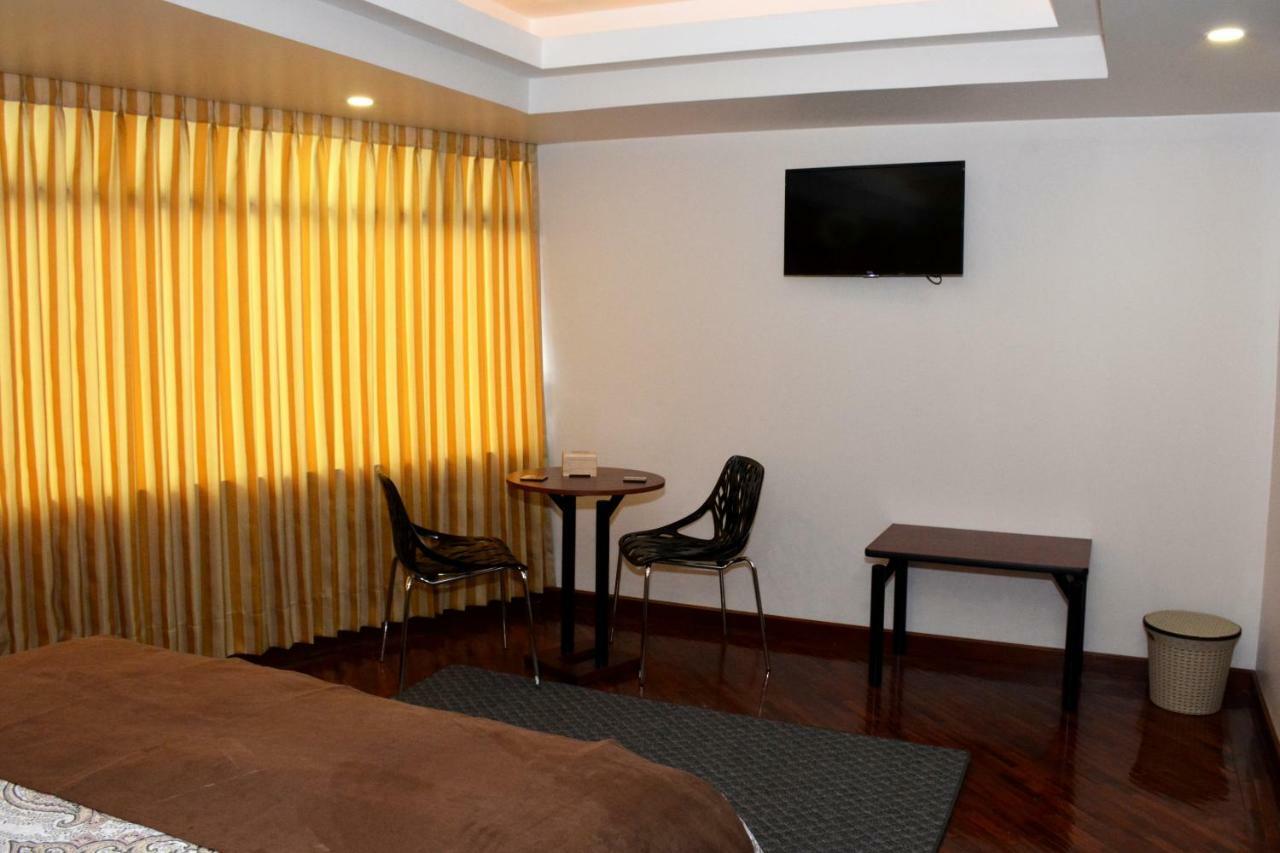 Los Angeles Stay Inn Quito Ngoại thất bức ảnh