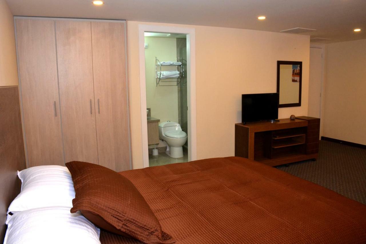 Los Angeles Stay Inn Quito Ngoại thất bức ảnh